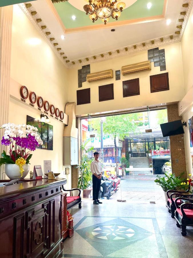 Nam 2* Hô Chi Minh-Ville